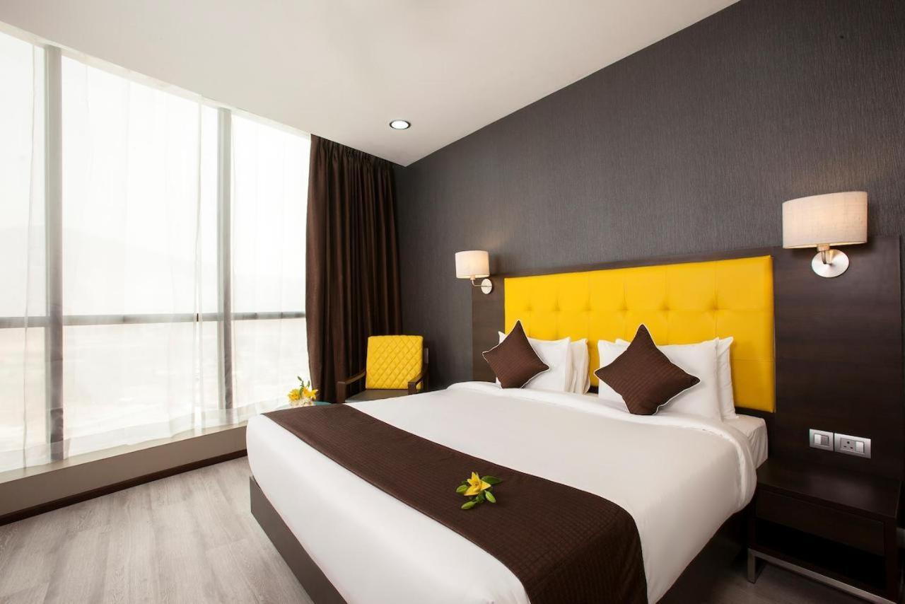 Hotel Mumbai House Airoli, 纳威孟买 外观 照片