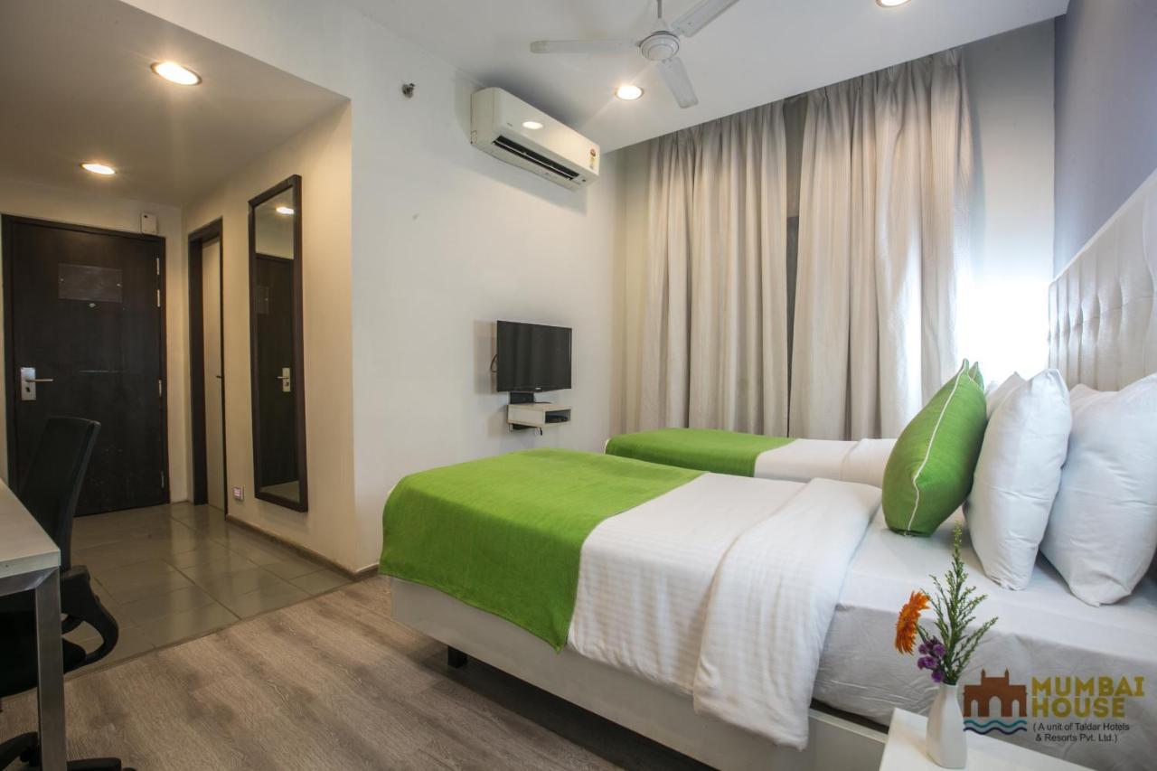 Hotel Mumbai House Airoli, 纳威孟买 外观 照片