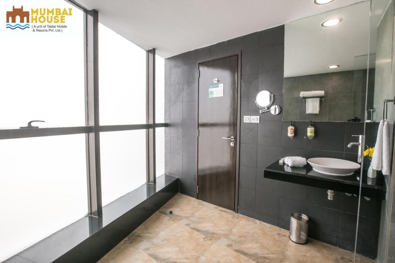 Hotel Mumbai House Airoli, 纳威孟买 外观 照片